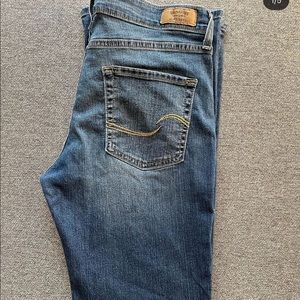 Super cute vintage Levi’s Strauss Bootcut Jeans!
